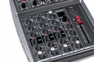 SVS Audiotechnik mixers AM-4 DSP Аналоговый микшерный пульт, 4-канала в Дагестане